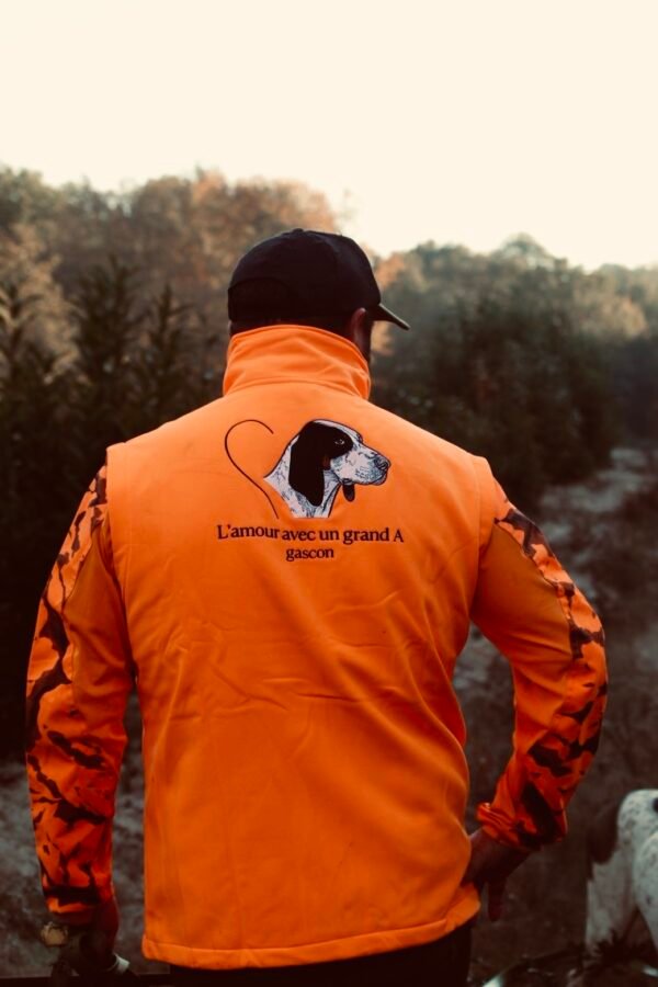 IMG_4969 veste sans manche orange L'amour avec un grand A