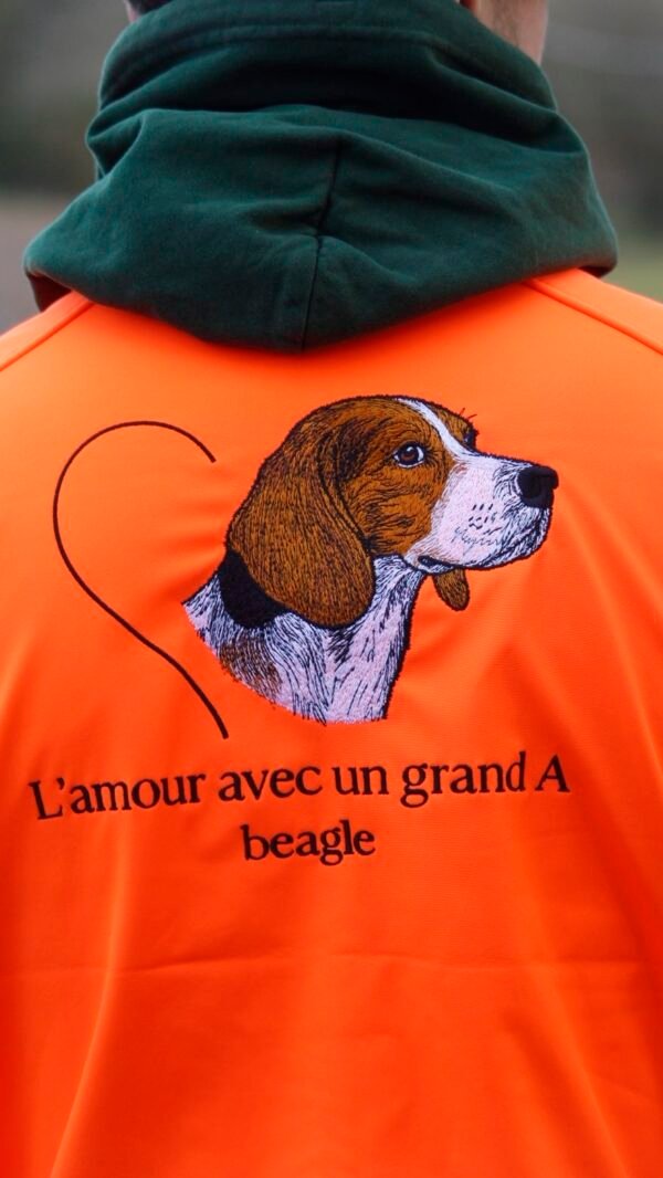IMG_5603 veste sans manche orange L'amour avec un grand A